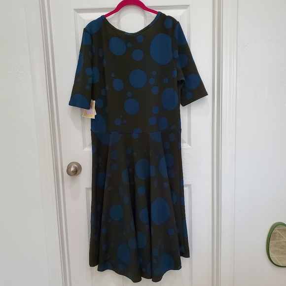 LuLaRoe Nicole Women's Fit & Flare Dress Green Blue Circle Design Size 3XL  NWT - Picture 3 of 11